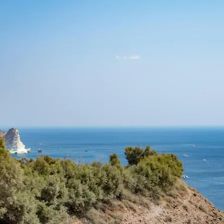 فندق Santorita Suites Akrotírion