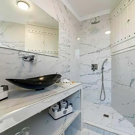 فندق Santorita Suites Akrotírion