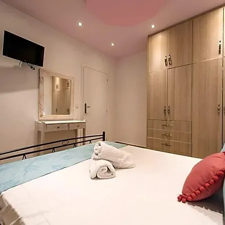Santorita Suites 3*