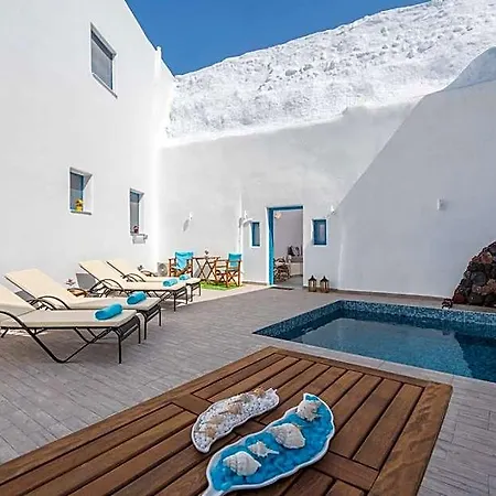 Santorita Suites 3* Akrotírion