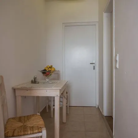 فندق Santorita Suites 3*