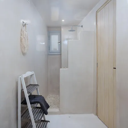 فندق Santorita Suites Akrotírion