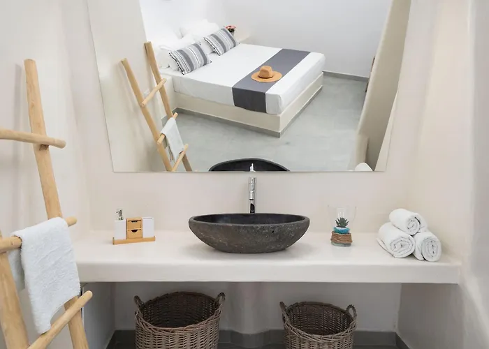 فندق Santorita Suites 3*