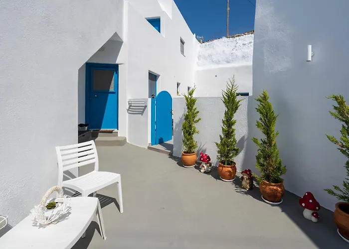 Santorita Suites فندق Akrotírion