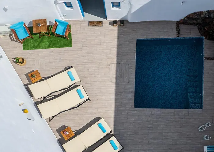 Santorita Suites 3* Akrotírion