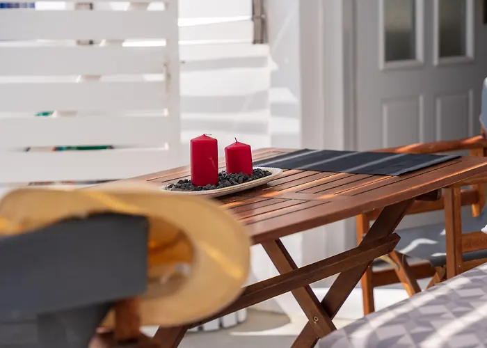 Santorita Suites فندق Akrotírion