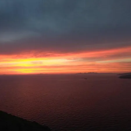 Hotel Santorita Suites