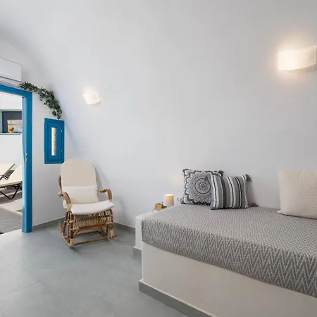 Hotel Santorita Suites