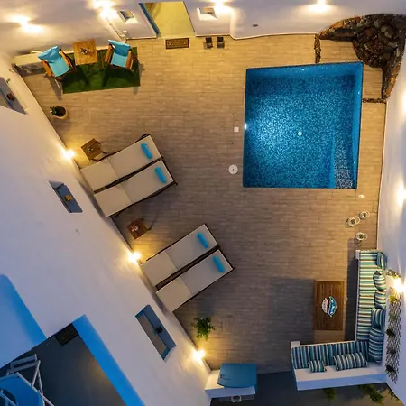 Hotel Santorita Suites