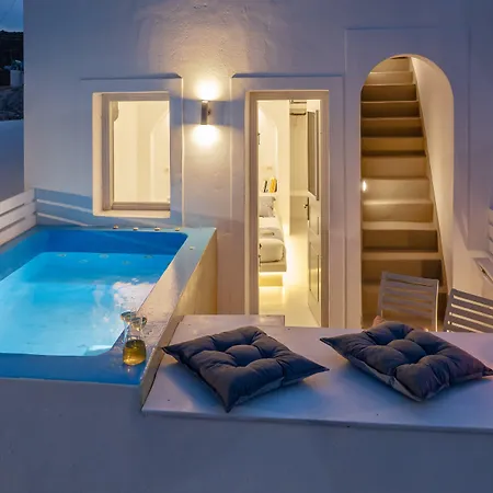 Santorita Suites Hotel *